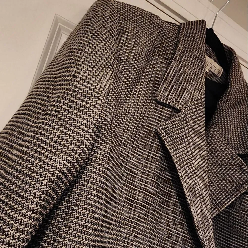 Steven Saden Gambit black and white slightly cropped Jacket Size 6